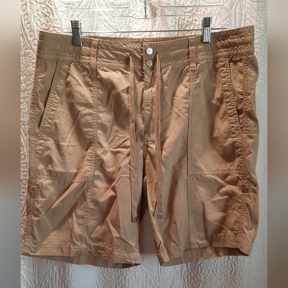 Lauren Ralph Lauren Shorts Womans 10 Tan Classic Lightweight Outdoor Preppy